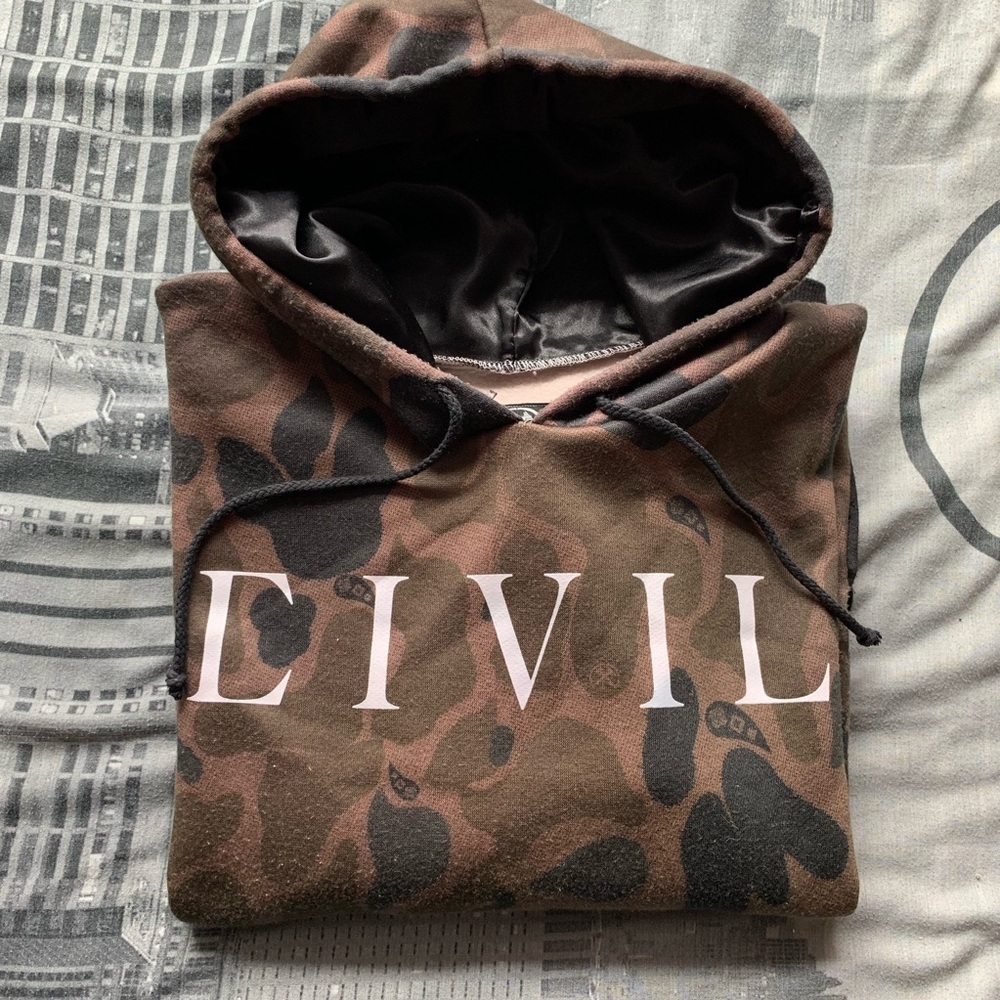 Civil camo hoodie Men’s Large